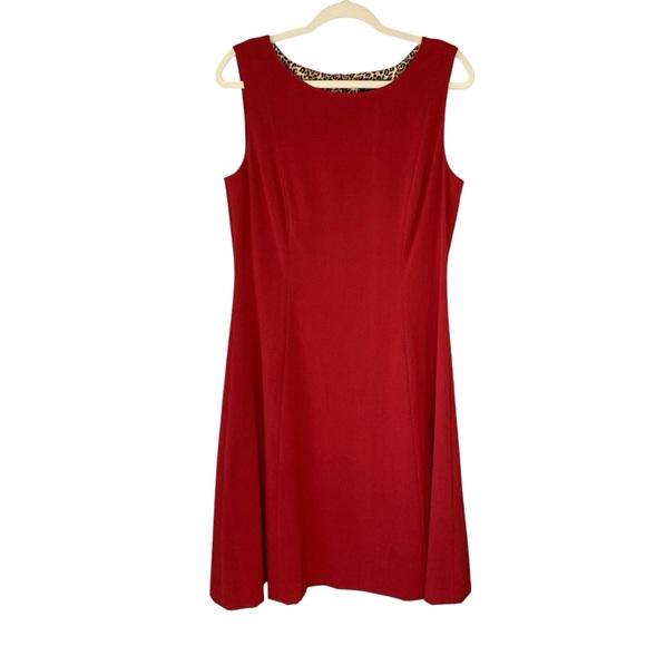 Tahari Dresses & Skirts - Tahari red sleeveless a-line career wear dress gold back zipper closure. Size 10